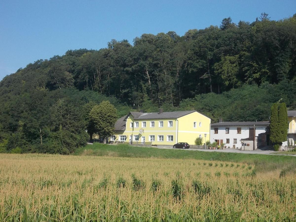 Gasthaus Kleebinder Haunoldstein エクステリア 写真